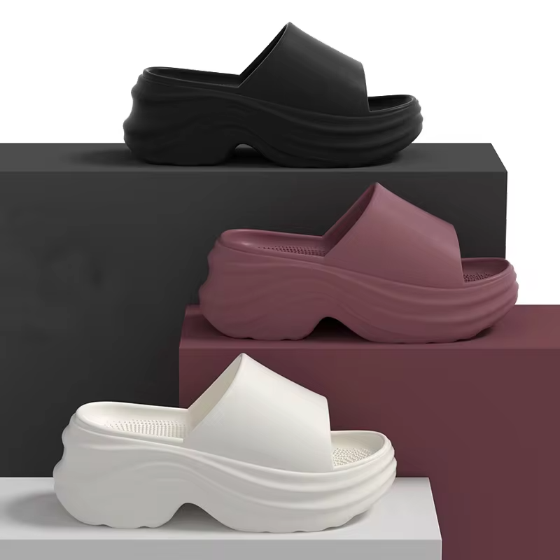 Women's EVA Platform Slippers Women Thick Sole Non Slip Beach Slides Sandals For Women Summer Soft Sole Wedge Heel Slipper